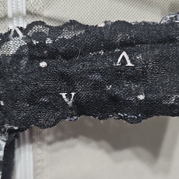 Victoria's Secret Black Lace Lingerie - Picture 4 of 4